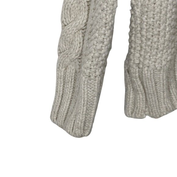 GAP Cable Knit Sweater Girls Oatmeal Wool Blend Faux Fur Collar Button Sz S 6-7 - Picture 11 of 11